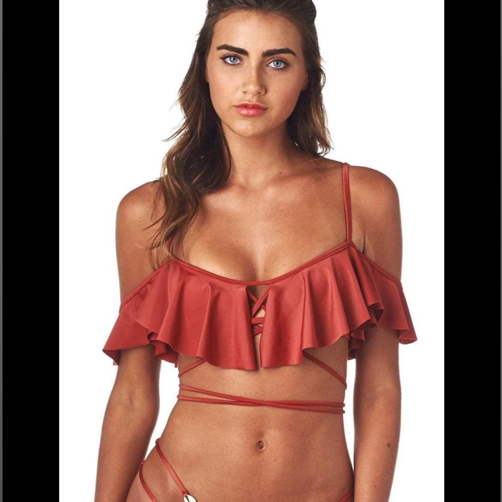MONTCE SWIM Sienna Caletta Bikini Top
